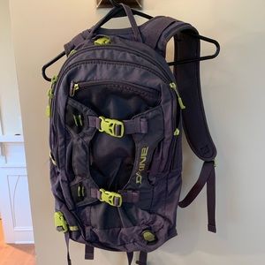 Dakine Mission Pro Backpack 18 L